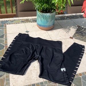 PINK Black Leggings M New without the tags!